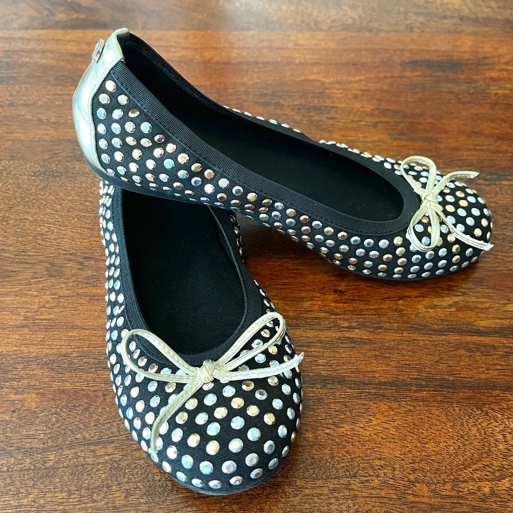 Stuart Weitzman Fannie Tara Flat, Size Girl US 3 (34 EUR), Black/Multi Studs